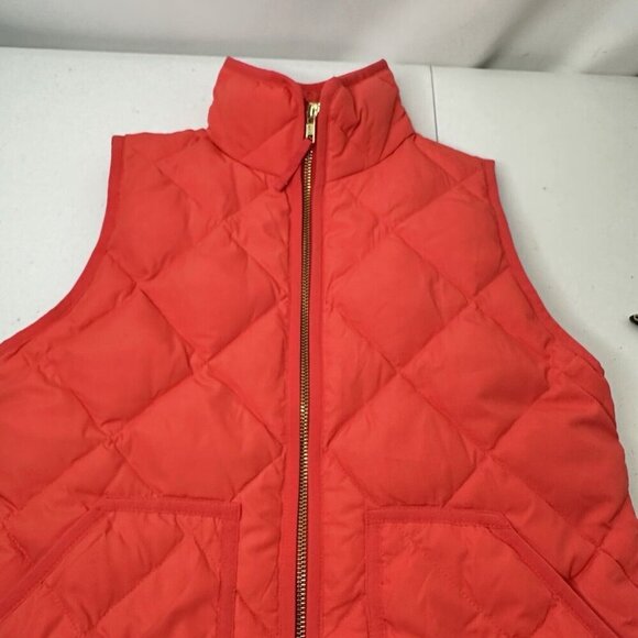 J Crew Quilted Puffer Vest Women's XXS Red Down Fill Pockets Hiking Athleisure - Picture 7 of 14